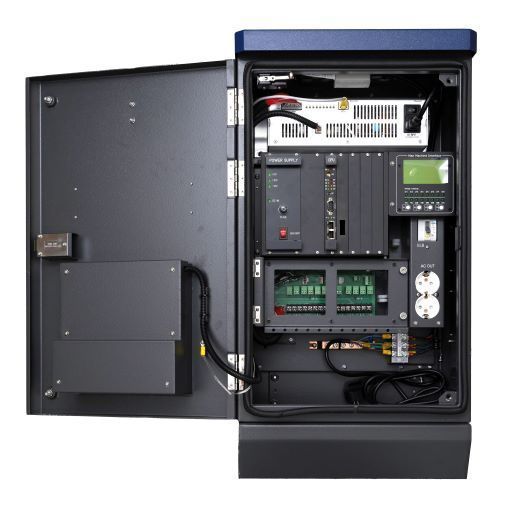 Digital Traffic Signal Controller